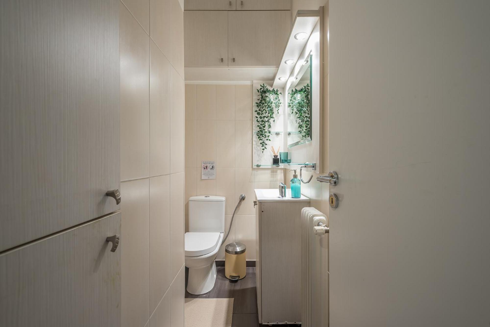 Spacious 2Bds Apt With Acropolis View In Center Athen Eksteriør bilde