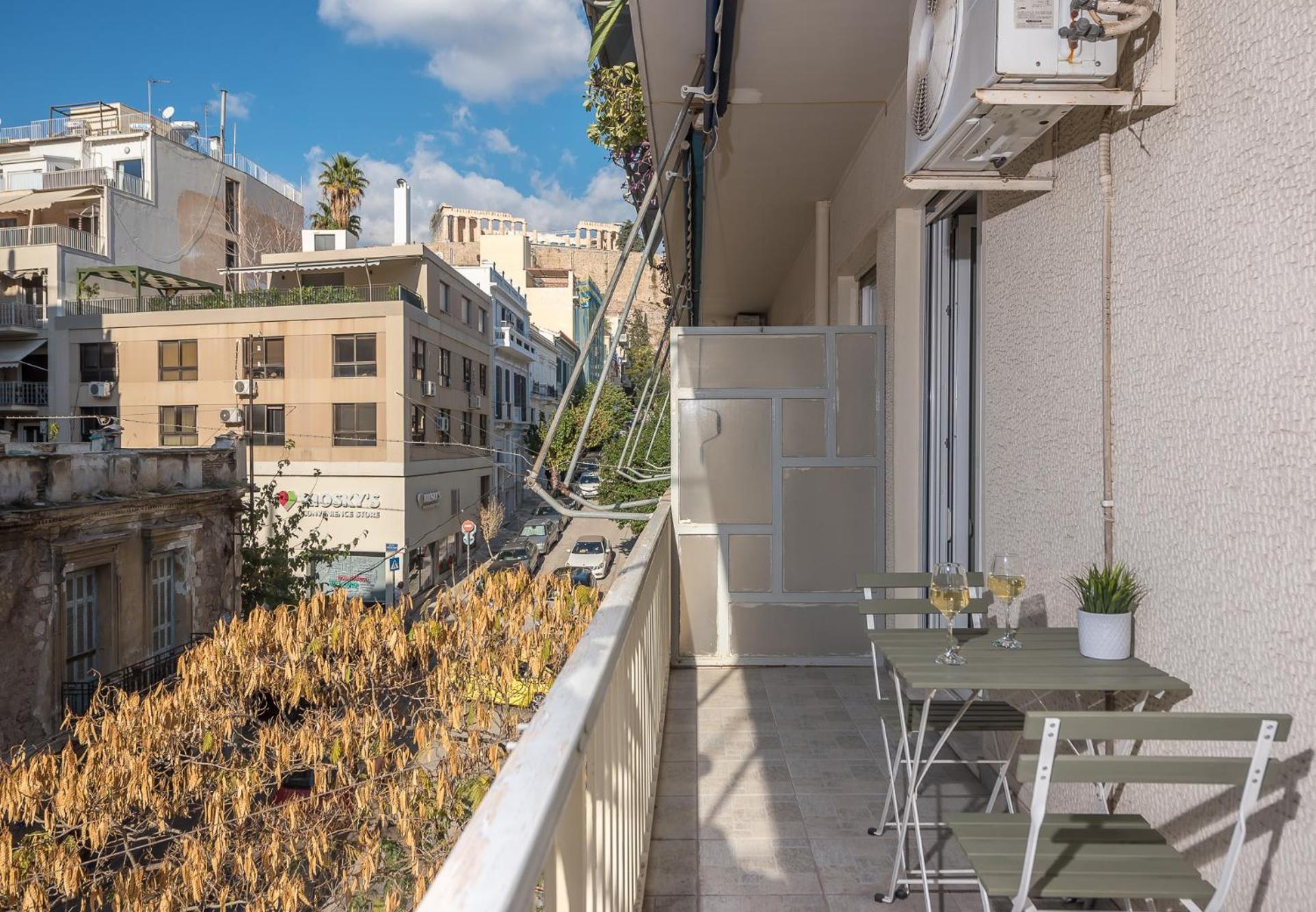 Spacious 2Bds Apt With Acropolis View In Center Athen Eksteriør bilde