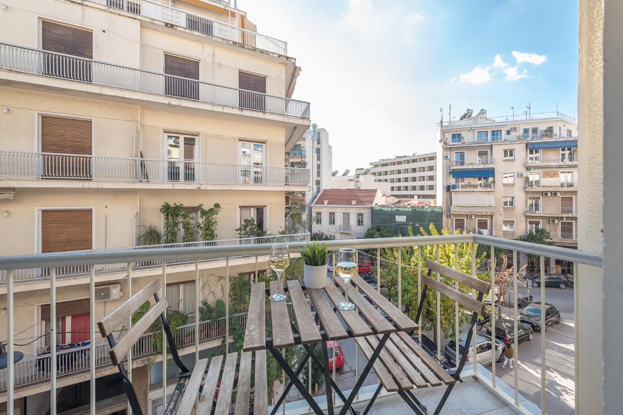 Spacious 2Bds Apt With Acropolis View In Center Athen Eksteriør bilde