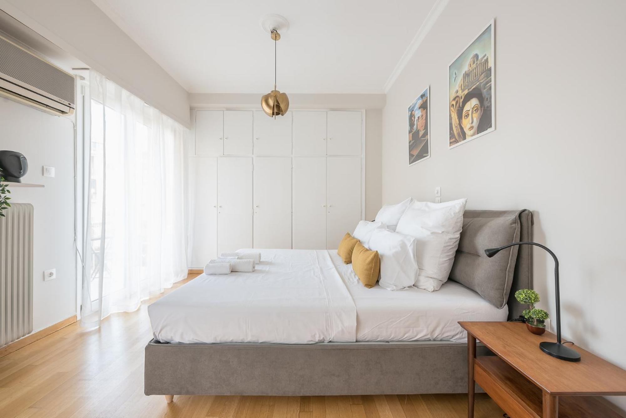 Spacious 2Bds Apt With Acropolis View In Center Athen Eksteriør bilde